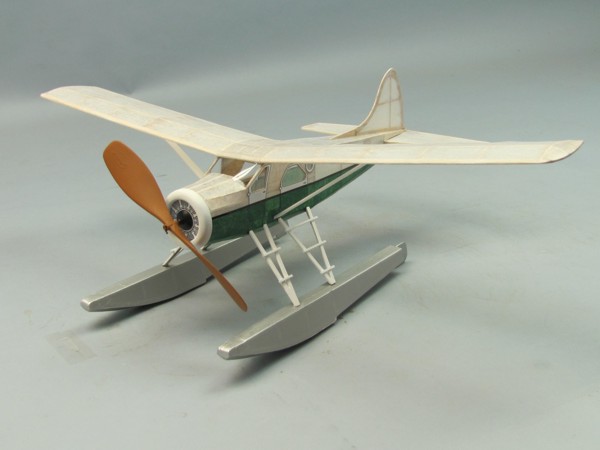 Dumas DH-2 Beaver Balsabausatz 230