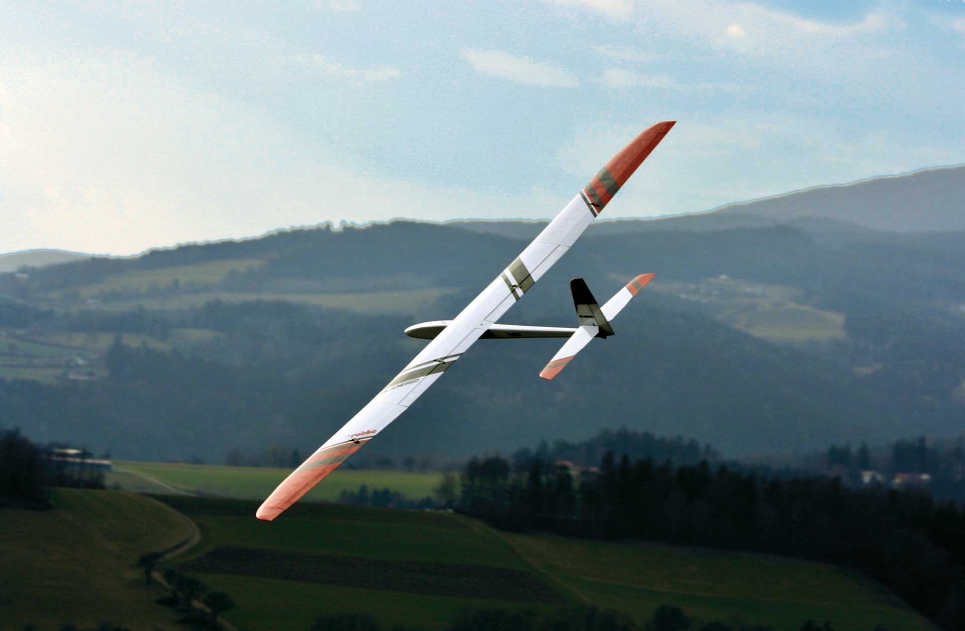 Robbe Slider Q High Performance 4-Klappen Segelflugmodell, Sperrholz/Balsa-Holzbausatz  "Made in Austria" 2688