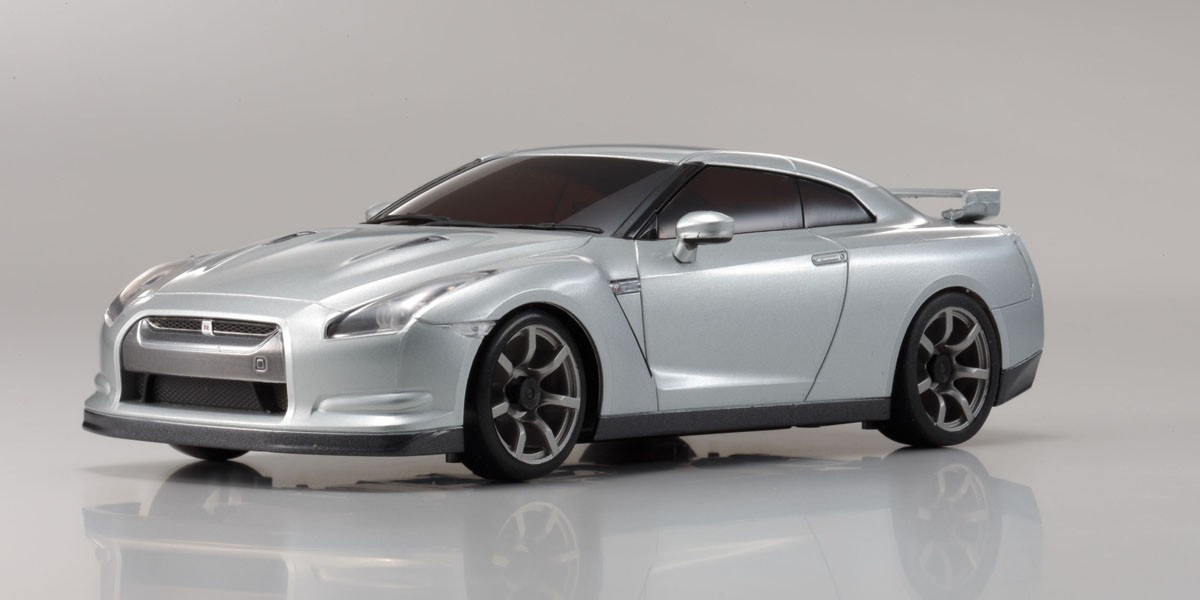 Kyosho AUTOSCALE NISSAN NISSAN SKYLINE GT-R R35 ULTIMATE SILVER (N-RM) MZP152S - Abbildung 1
