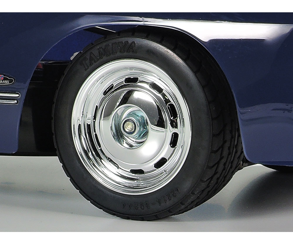 Tamiya 58677 1:10 RC VW Karmann Ghia (M-06L) 300058677