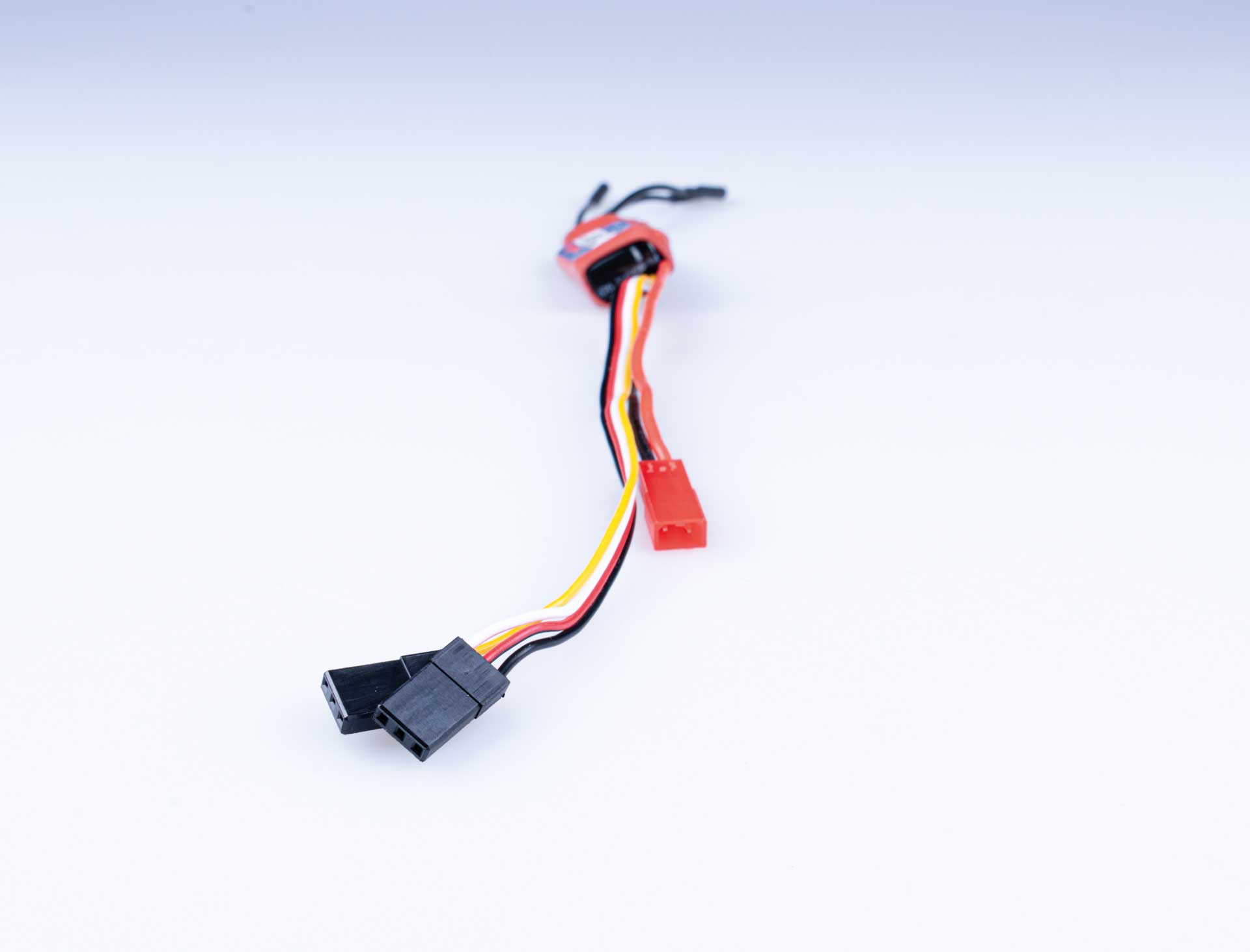 Robbe RO-CONTROL 3-15 V2 2-3S -15(30)A 5V/2A linear BEC Regler 8741