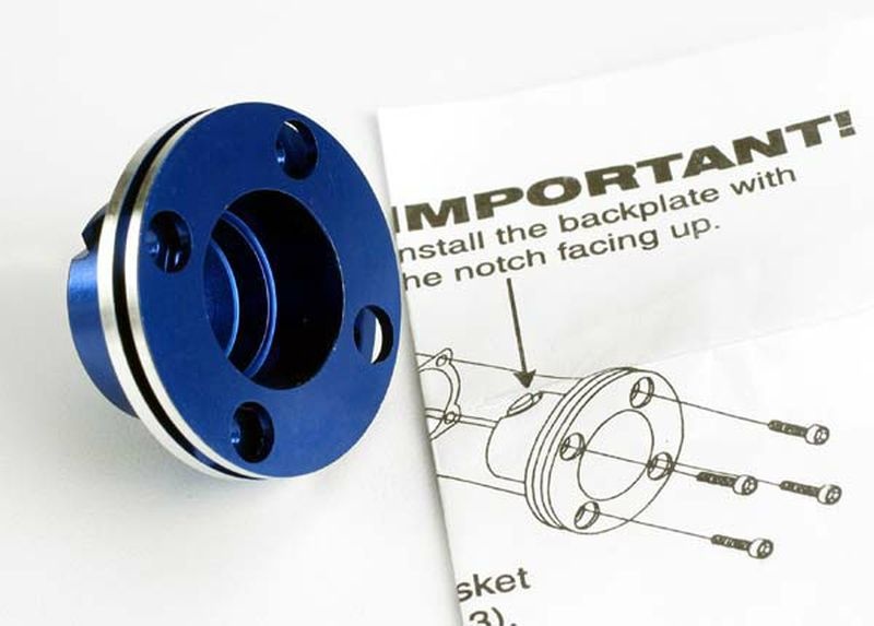 Traxxas ALUM BACKPLATE(NON-RECOIL EQUI 4012