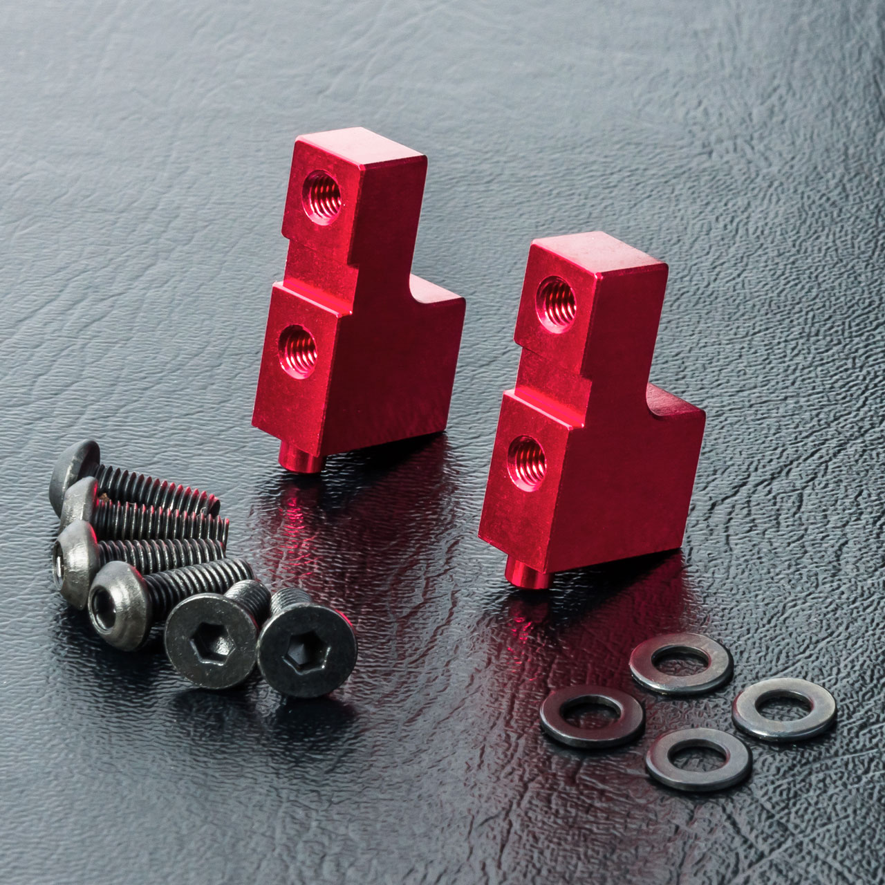 820125R Alum. servo mount (red)