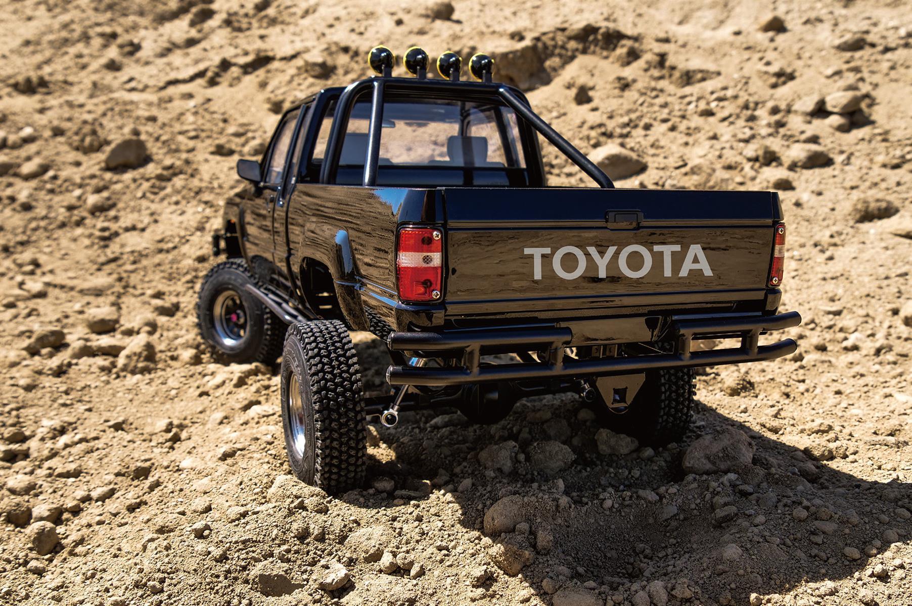 RC4WD Trail Finder 2 LWB with 1987 Toyota XTRAcab Bodyset Z-RTR0057