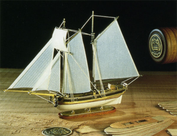Amati Flaschenschiff Hannah 1:300 25003