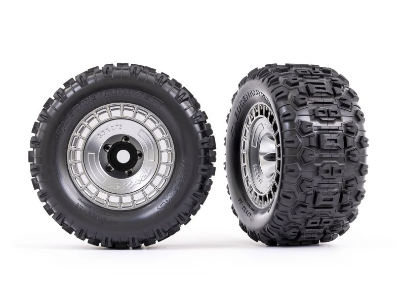 Traxxas Sledgehammer-Reifen 3.8 auf Felge mit Abdeckung satin schwar 9572X
