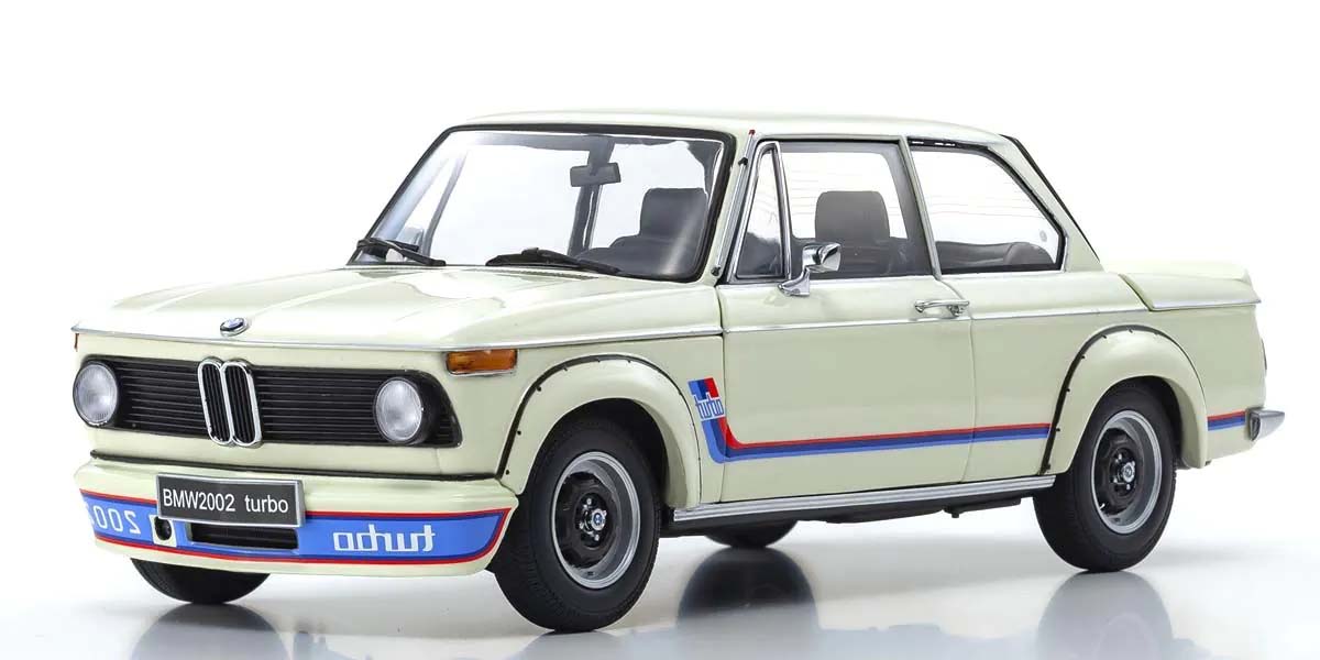 Kyosho 1:18 BMW 2002 Turbo 1974 Weiss 08544W