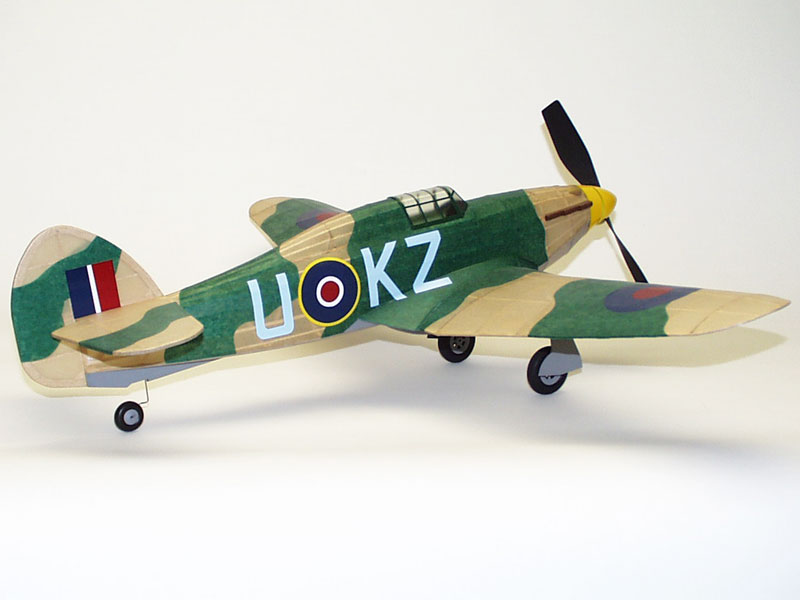 Dumas Hawker Hurricane Balsabausatz   Dumas 313