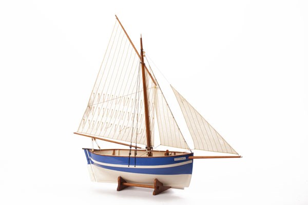Billing Boats 1:30 ESPERANCE - Holzrumpf 01-00-0908