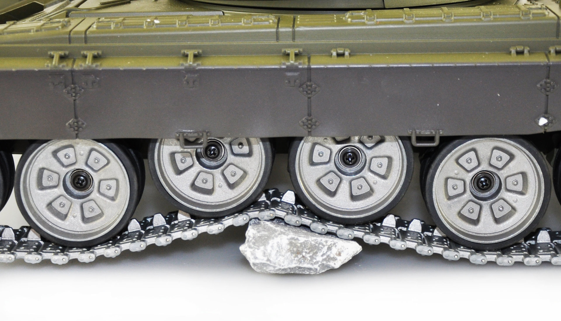 Amewi T-72 1:16 Professional Line IR/BB Panzermodell mit Sound 23121 - Abbildung 4
