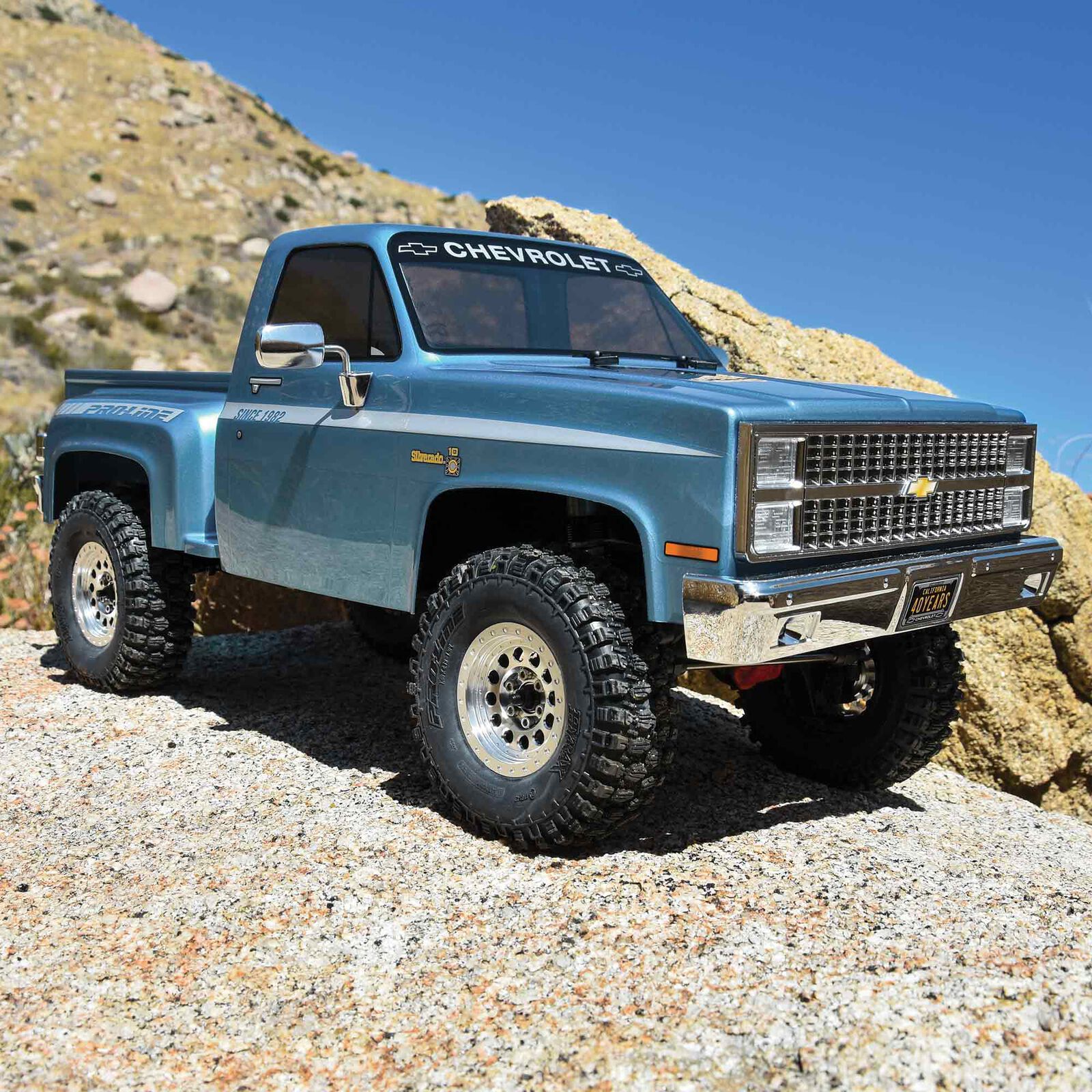 Axial 1/10 SCX10 III Pro-Line 1982 Chevy K10 4WD Rock Crawler Brushed RTR AXI03029