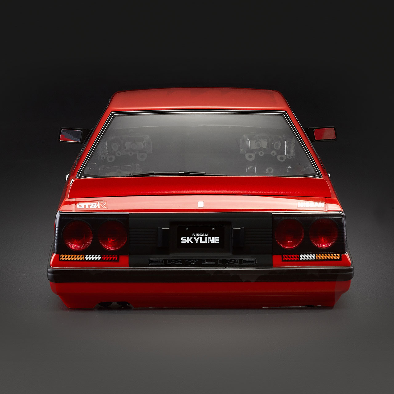 KB48677 Nissan Skyline R31 Karosserie lackiert Rot 195mm RTU