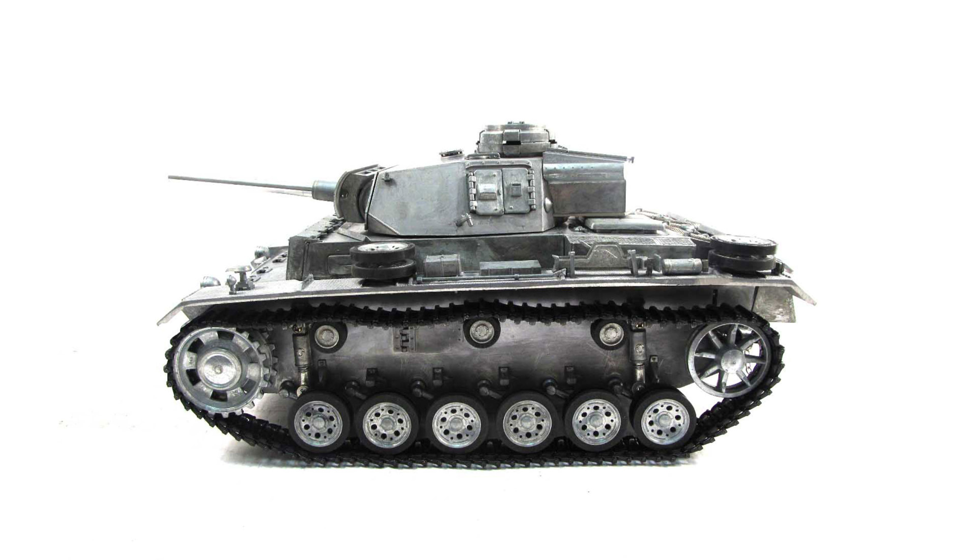 Amewi Panzer III Professional Line BB/UP Vollmetall True Sound 23079 - Abbildung 2
