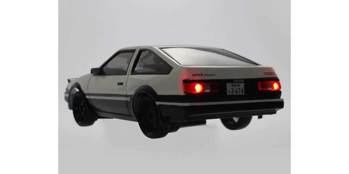 Kyosho First Mini-Z 1:28 Initial-D Toyota Sprinter Trueno AE86 WH/BK 66601A