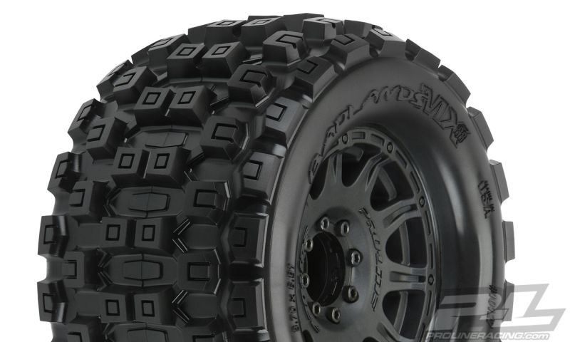 Pro-Line Badlands MX38 3.8 Monstertruck +Raid 8x32 Felge v/h (2) 17mm (Sechskant tauschbar) 10127-10