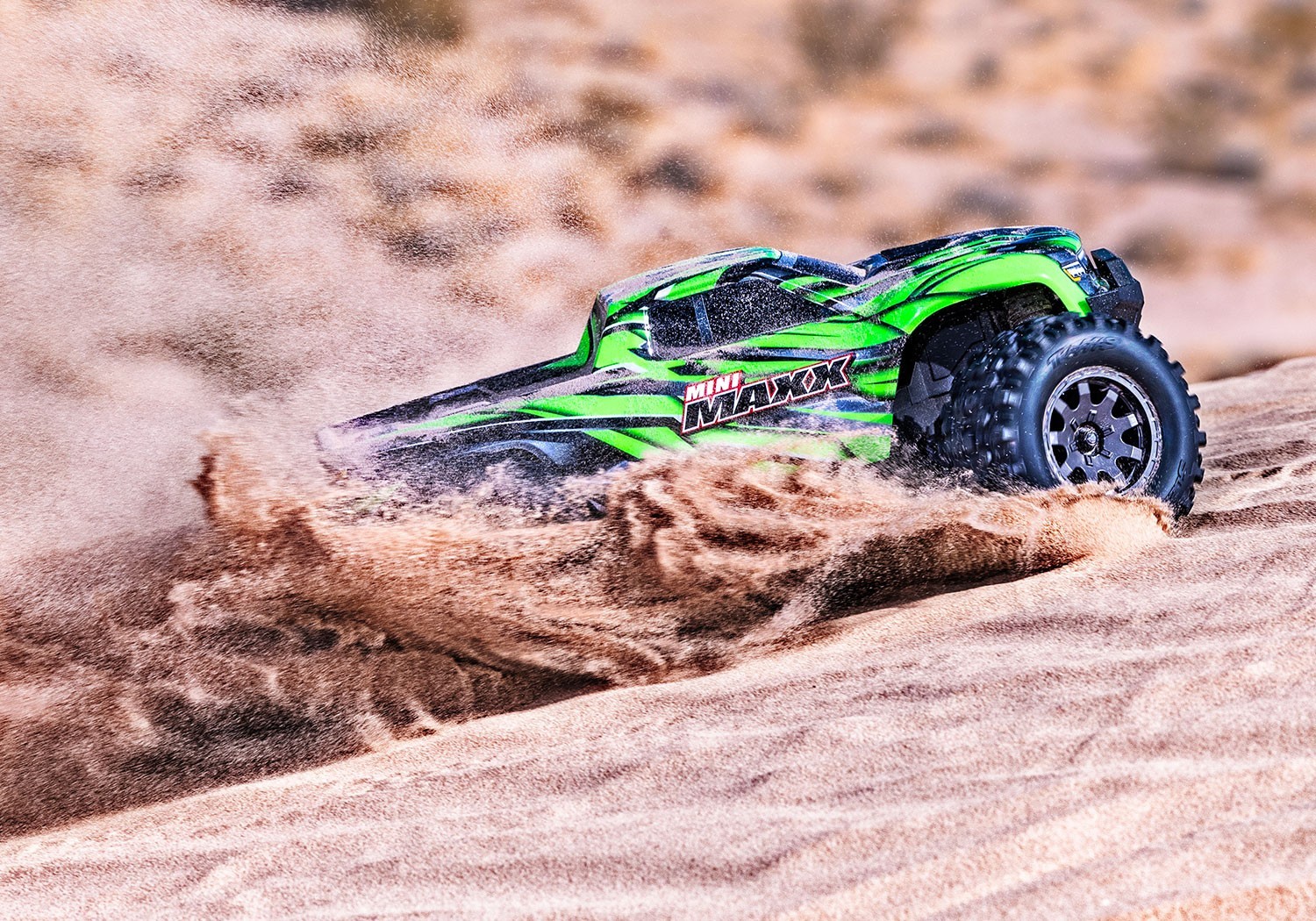 Traxxas MINI-MAXX 4WD BL-2S Brushless Grün, HD-Teile, mit Akku/Lader 107154-1