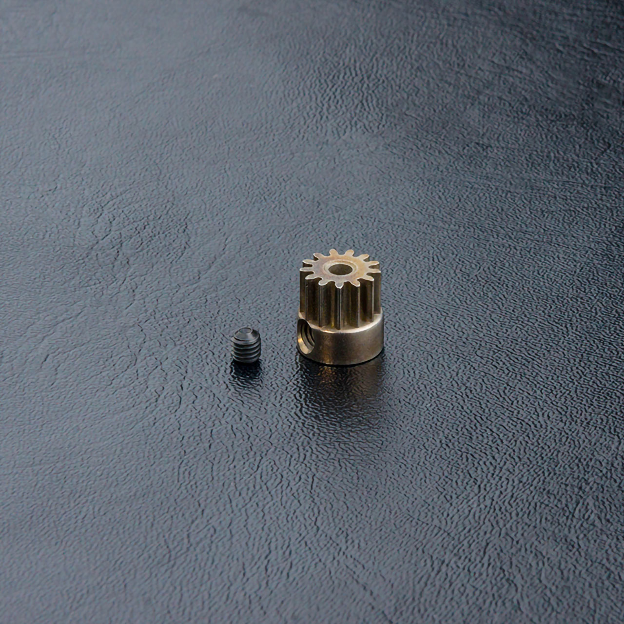 MST MST 48P Pinion 13T (2.3) 148013P-23