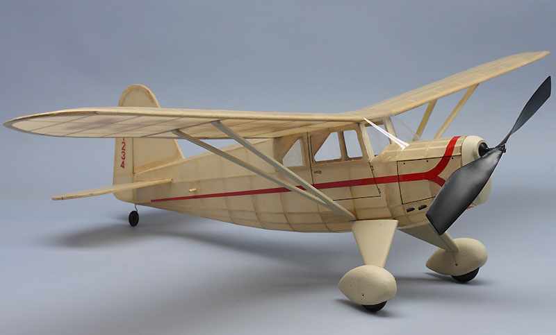 Dumas Rearwin Speedster Balsabausatz 326