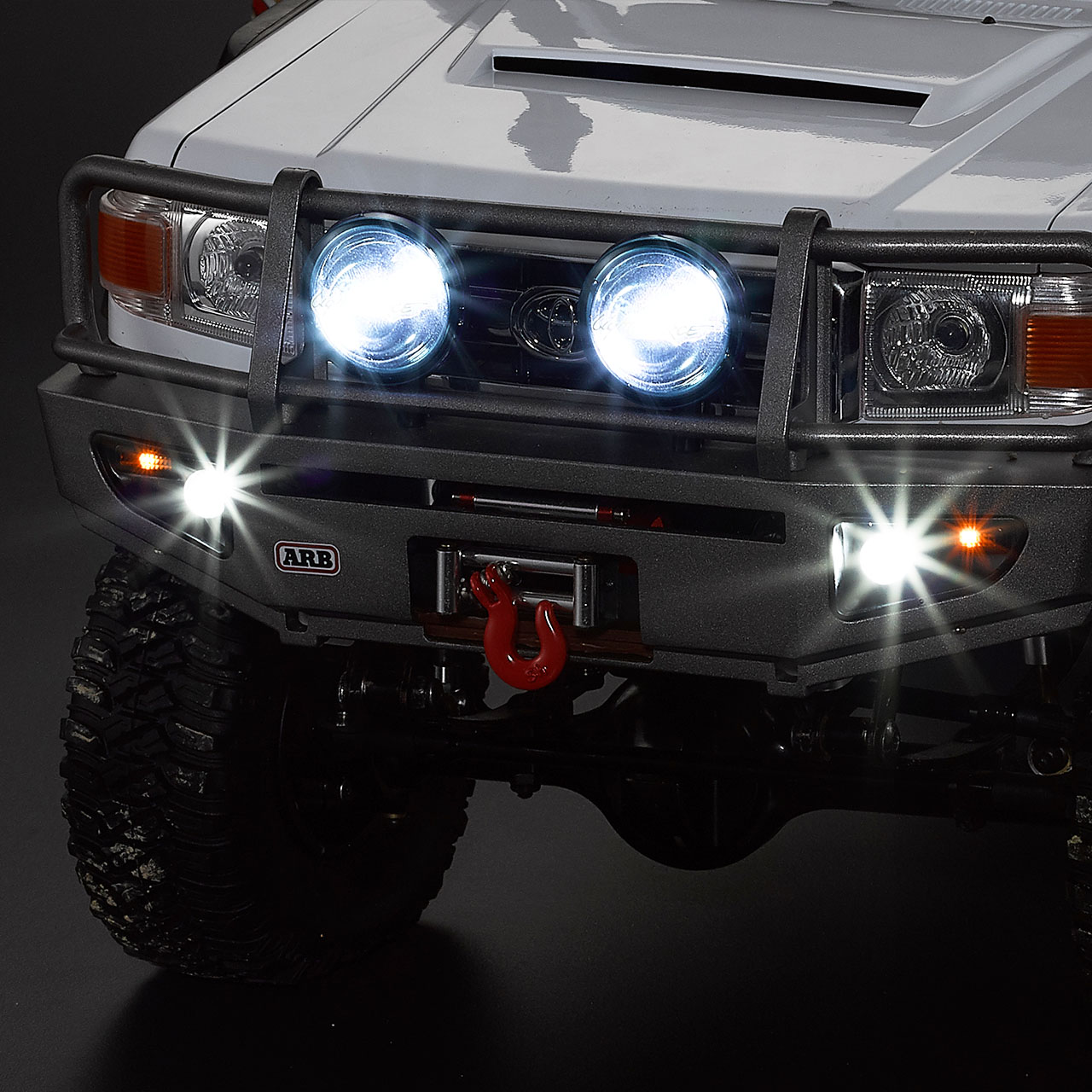 KB48689 Rammschutz mit LED Scheinwerfer Alu schwarz für 1/10 Truck