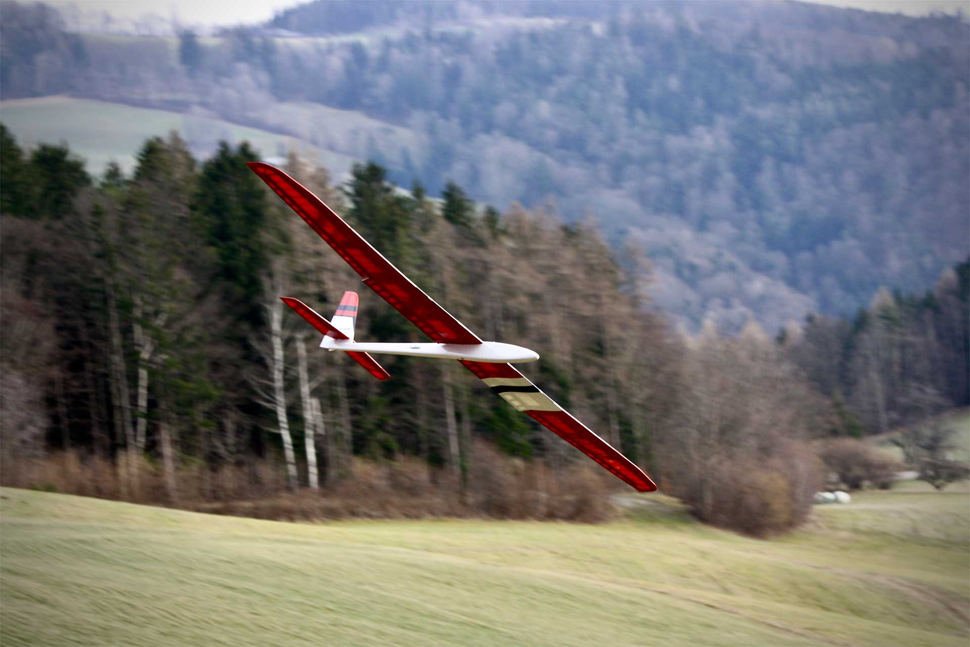 Robbe Slider Q High Performance 4-Klappen Segelflugmodell, Sperrholz/Balsa-Holzbausatz  "Made in Austria" 2688