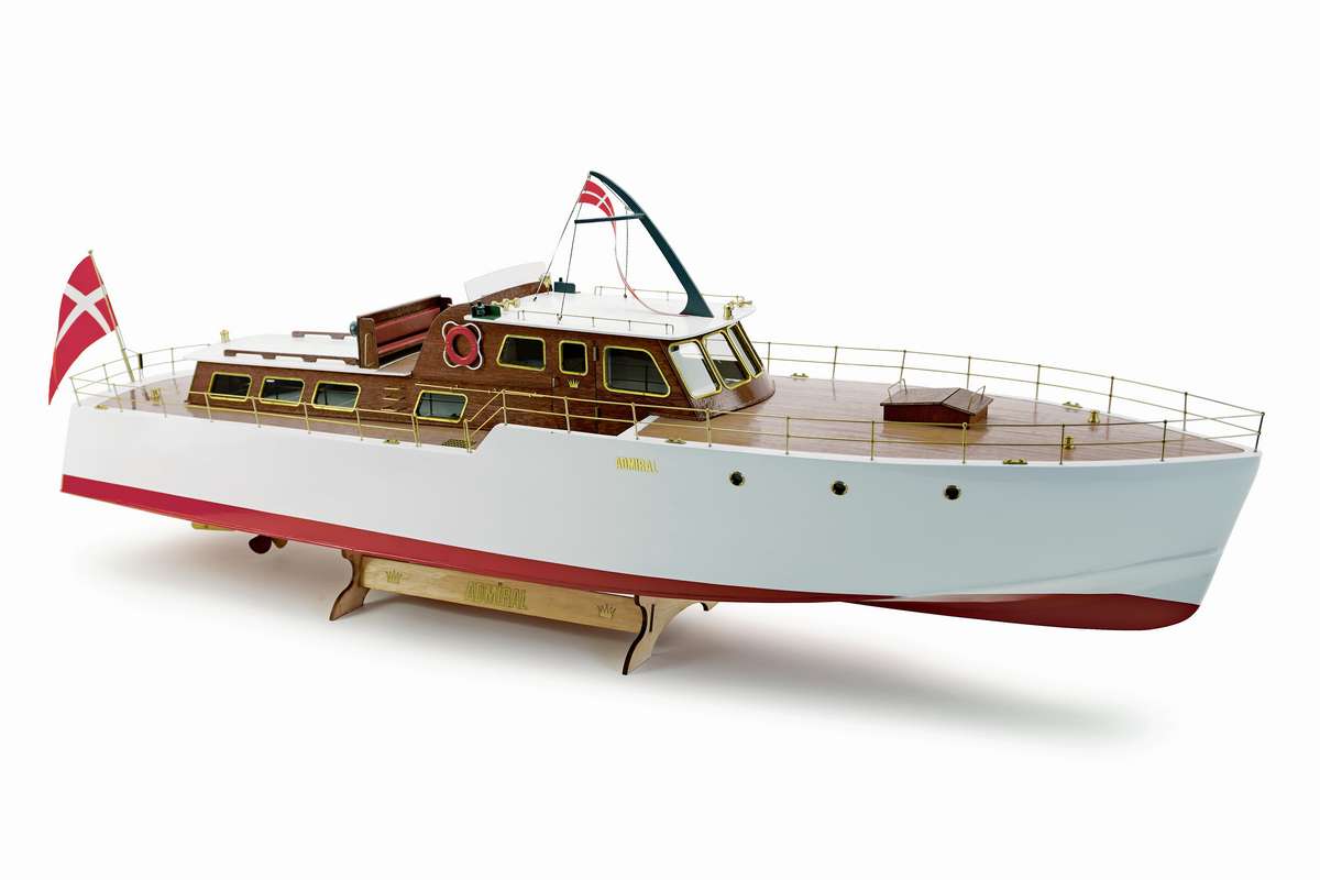 Billing Boats 1:20 Admiral FLAG edi. - Holzrumpf 01-DM-0619