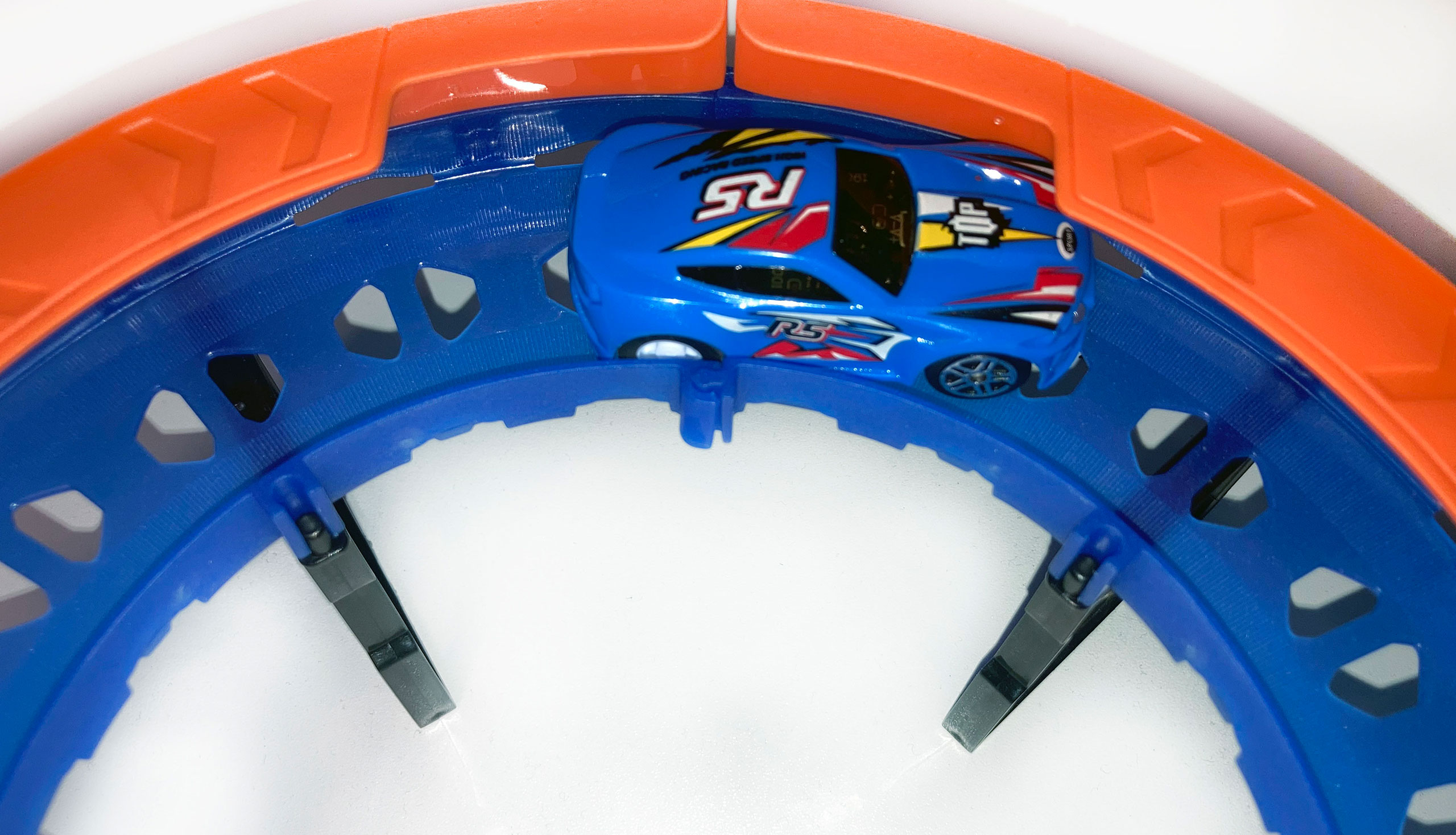 Amewi RC Magic Traxx Glow 50-teilig mit Rennfahrzeug 100673