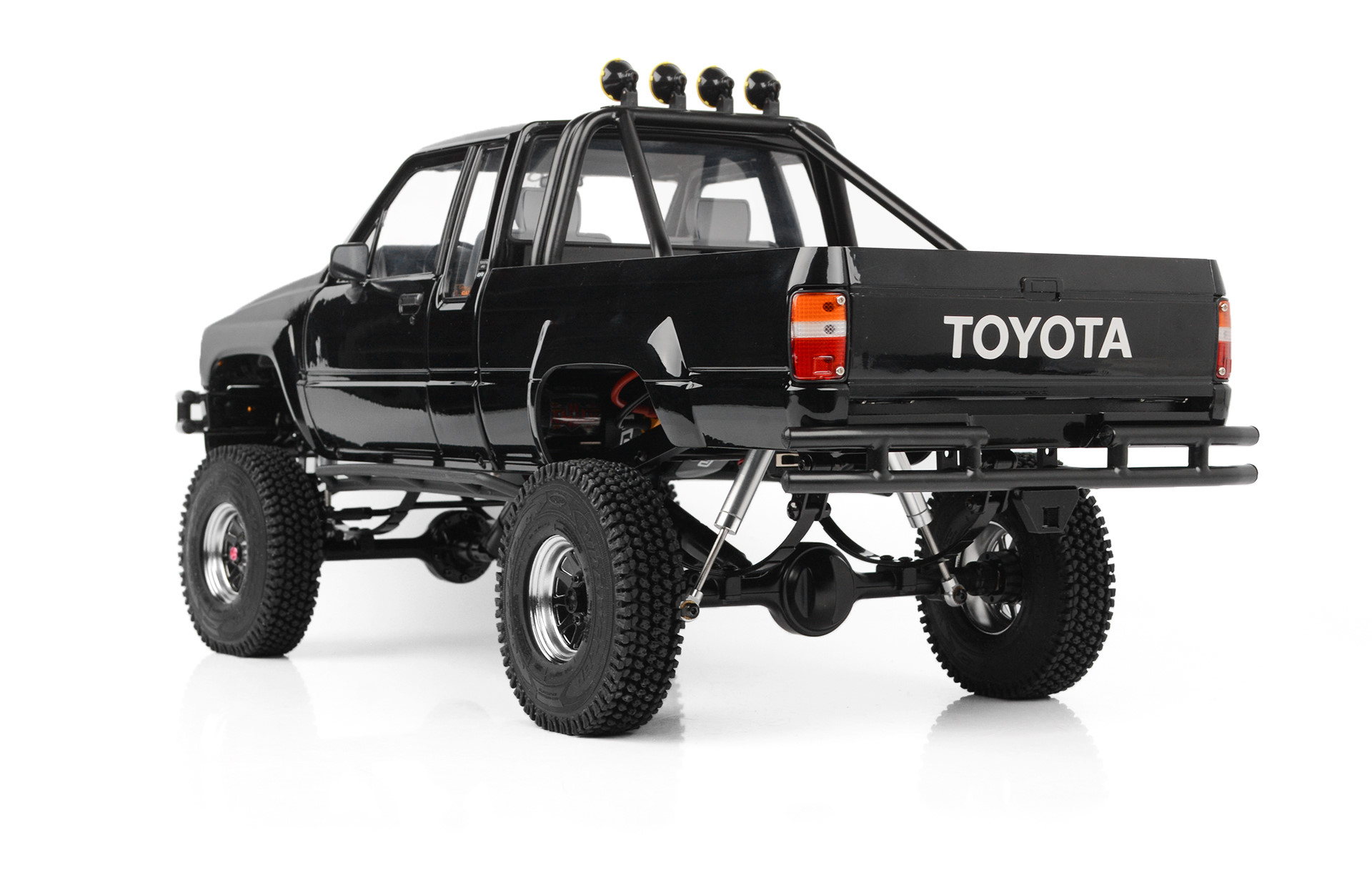 RC4WD Trail Finder 2 LWB with 1987 Toyota XTRAcab Bodyset Z-RTR0057