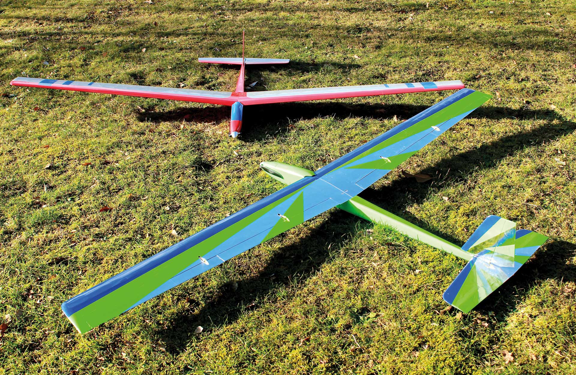 Robbe COBRA 3-Achsversion Bausatz mit Wölbklappen "Made in Austria" 2737