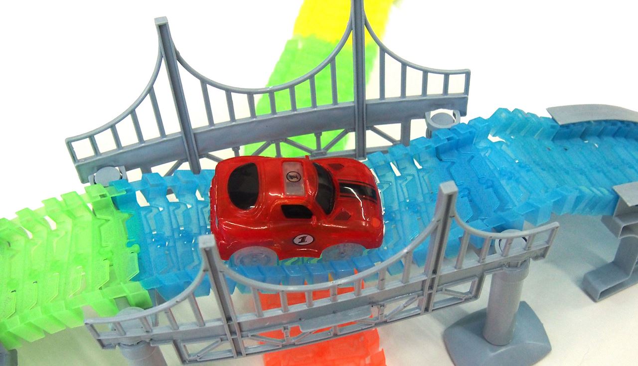 Amewi Magic Traxx Race Bahn 373-teilig, Transportbox 100615