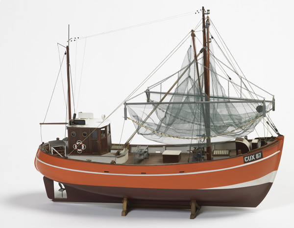 Billing Boats CUX 87 Krabbenkutter 1:33 Baukasten BB474