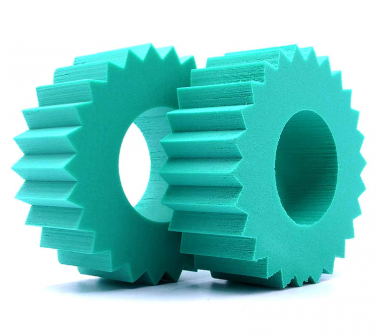 Crazy Crawler LaserFoam 1.9 R104x40 WP magic (2) CYC067