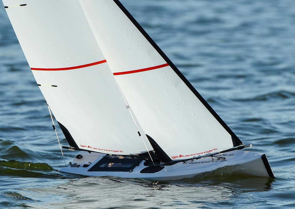 Joysway Dragon Force 65 V7 RTR Segelboot 26098 - Abbildung 2