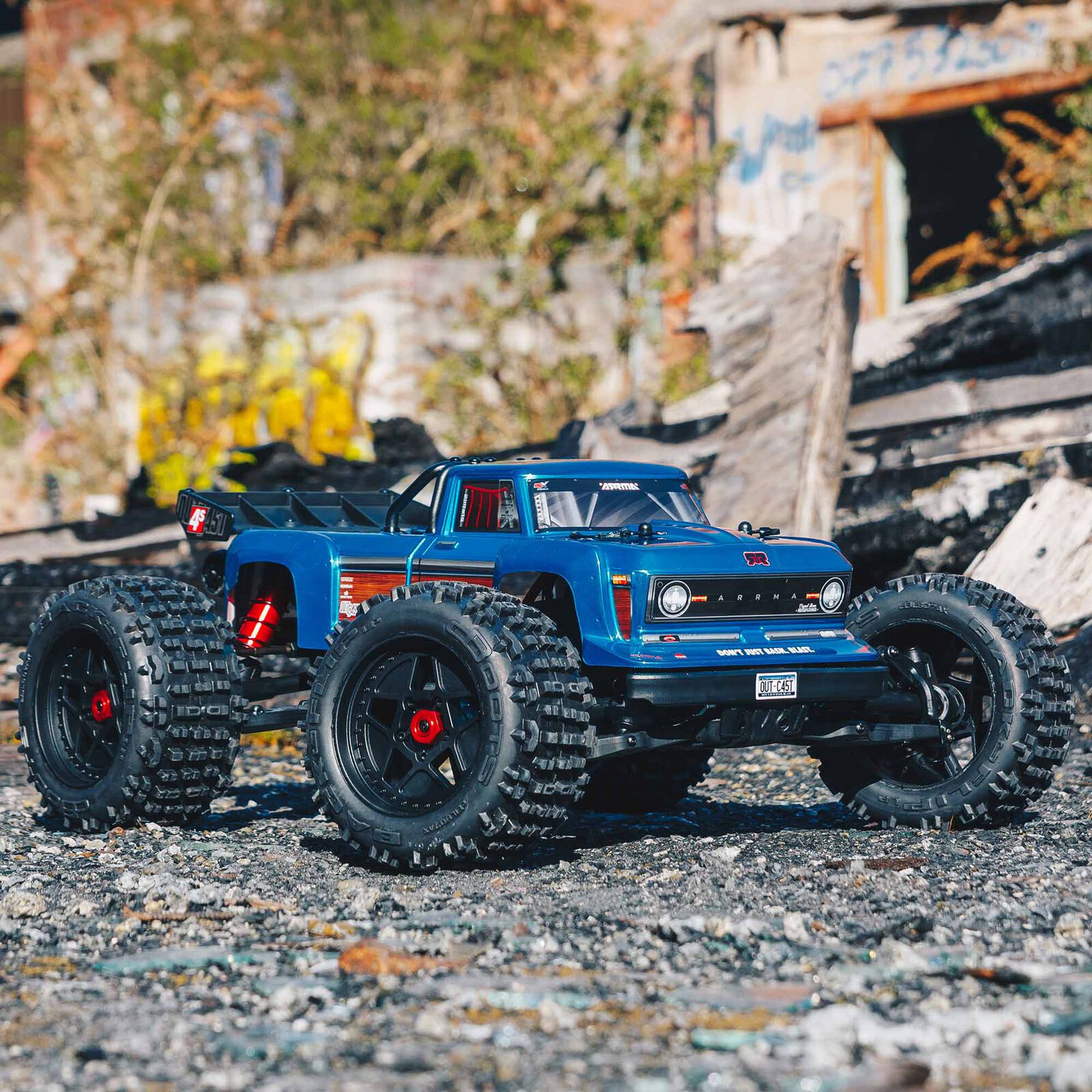 ARRMA 1/10 OUTCAST 4X4 4S V2 BLX Stunt Truck RTR, Blue  ARA4410V2T2