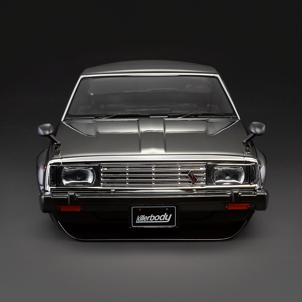 KB48675 Nissan Skyline 2000 Turbo GT-ES Karosserie lackiert Schwarz