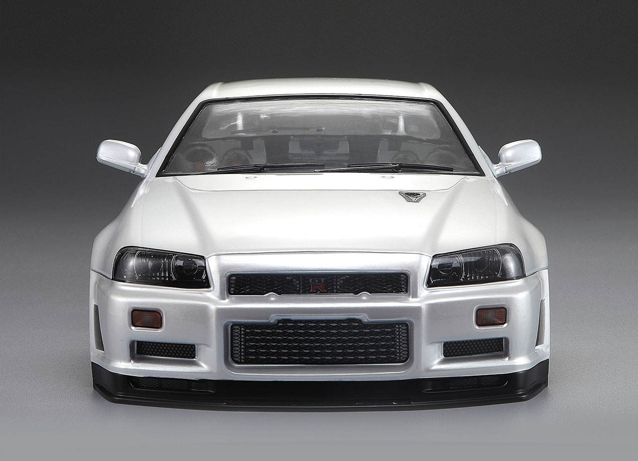 KB48644 Nissan Skyline R34 Karosserie Perl Weiß 195mm RTU