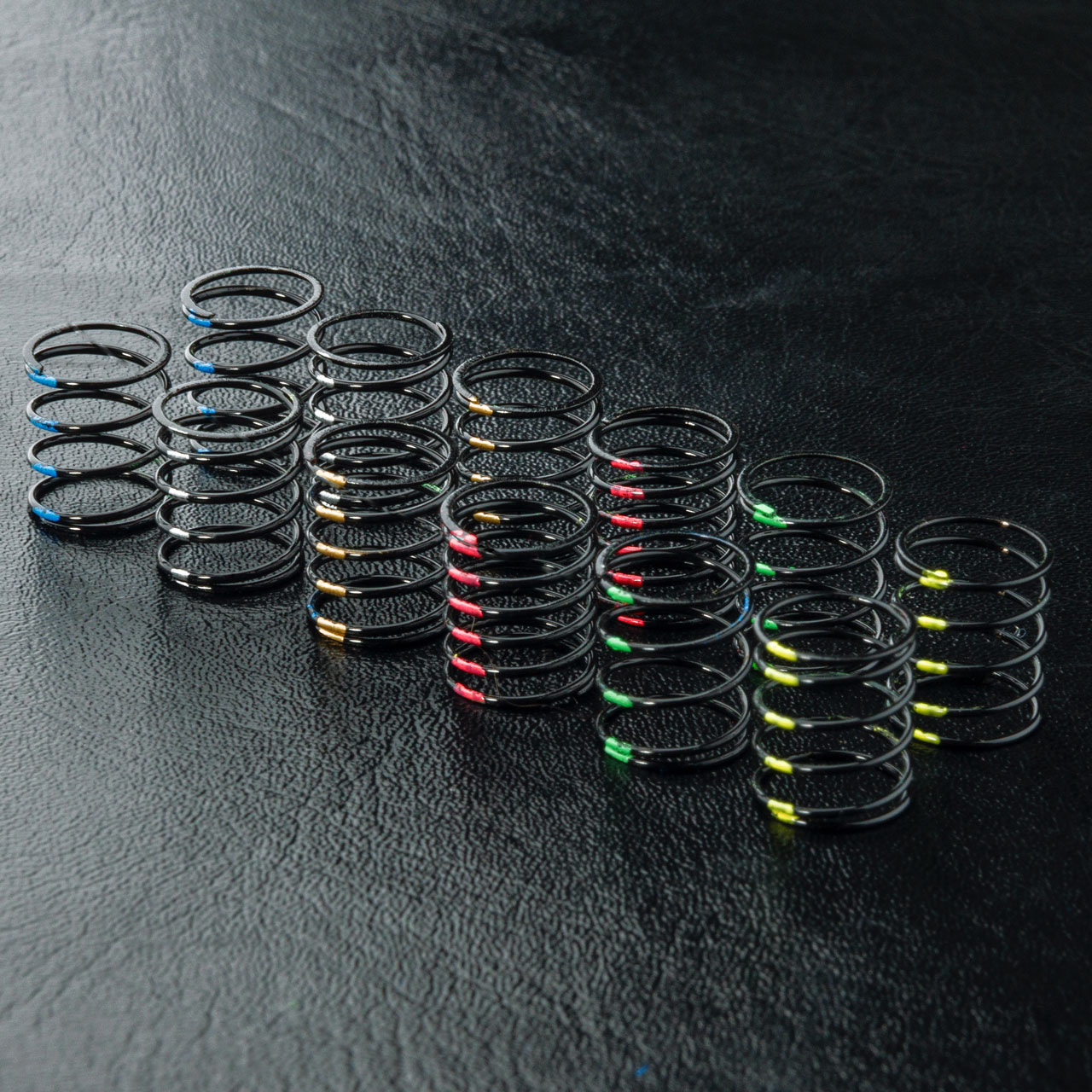 MST 11mm Coil spring set (12) 820132