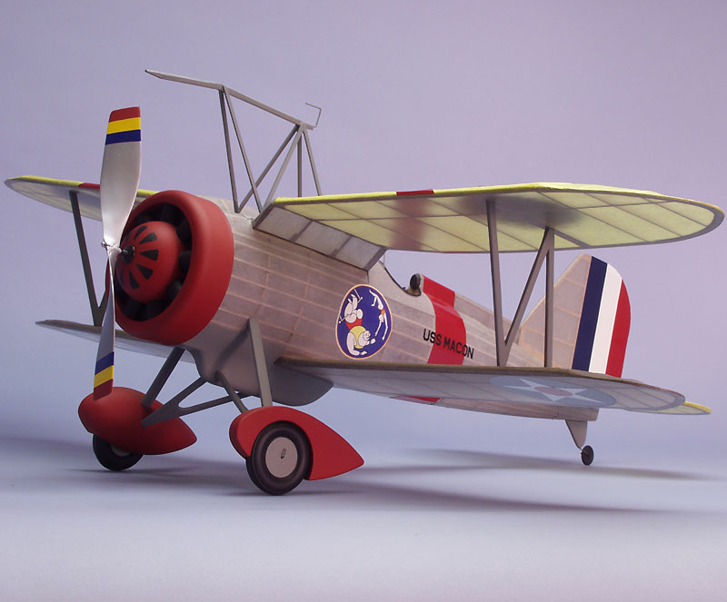 Dumas Curtiss F9C-2 Sparrowhawk Balsabausatz 319