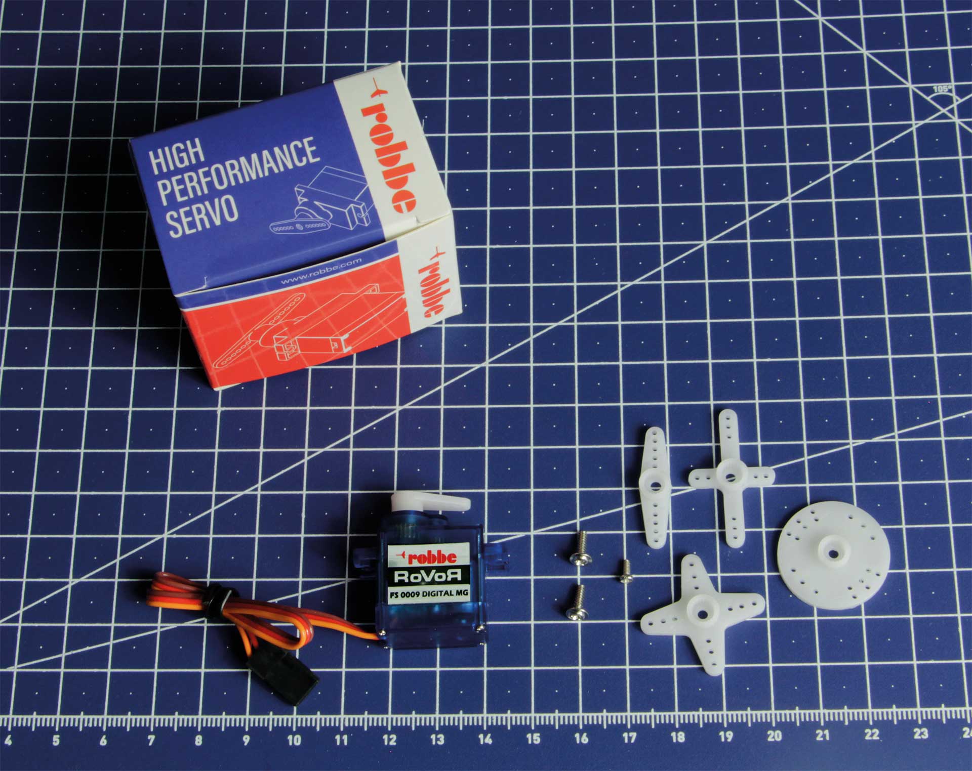 Robbe ROVOR SERVO FS 0009 DIGITAL MG S0009D