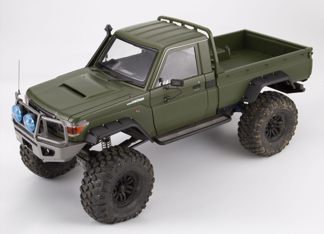 Killerbody Toyota Land Cruiser 70 Bausatz Military Grün lackiert für TR KB48733