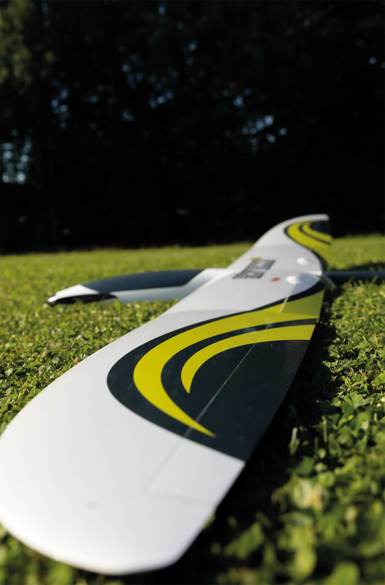 Robbe Scirocco XS 3,25m ARF (lime) Voll-GfK Hochleistungssegler mit 4-Klappenflügel 2674