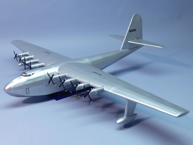 Dumas Hughes Spruce Goose" Flugboot Balsabausatz" 322