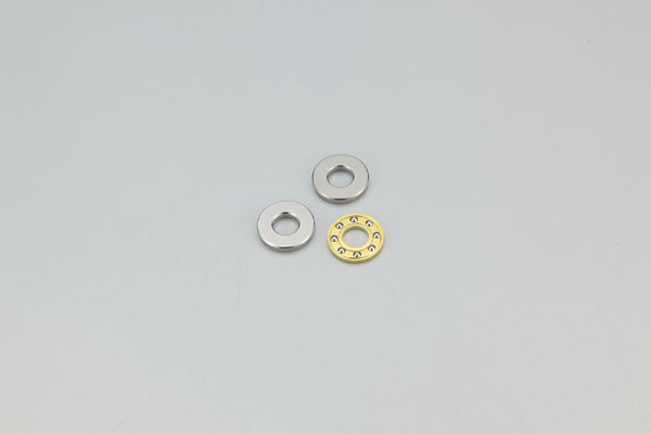 Kyosho DRUCKLAGER 4X9X4MM ROSTFREI BRG102SUS