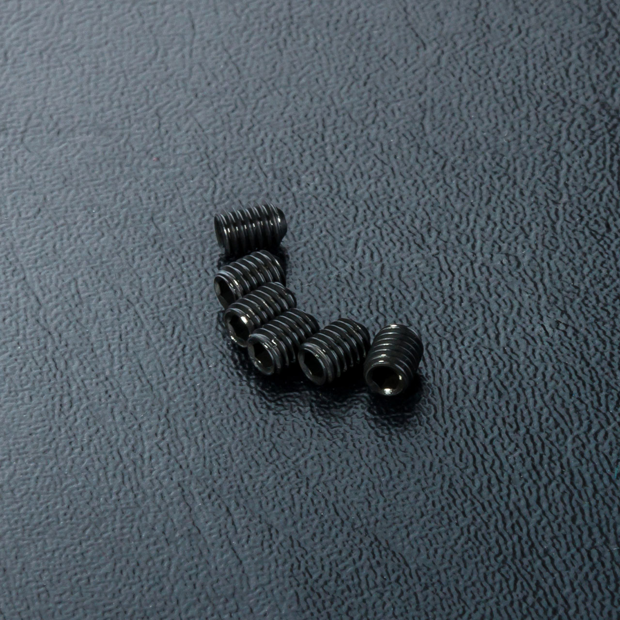 110083 Madenschraube Innensechskant M2x3mm (6 Stück)