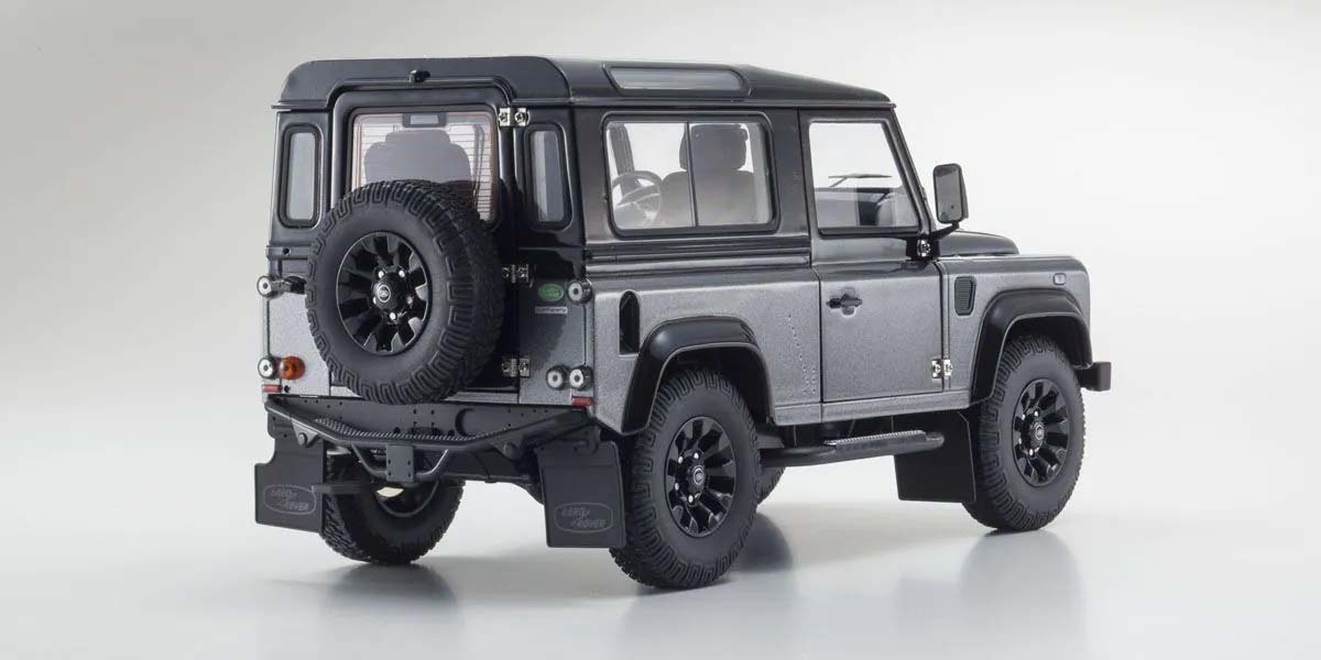 Kyosho 1:18 Land Rover Defender 90 Autobiography 2007 Corris Gray 08901CGR