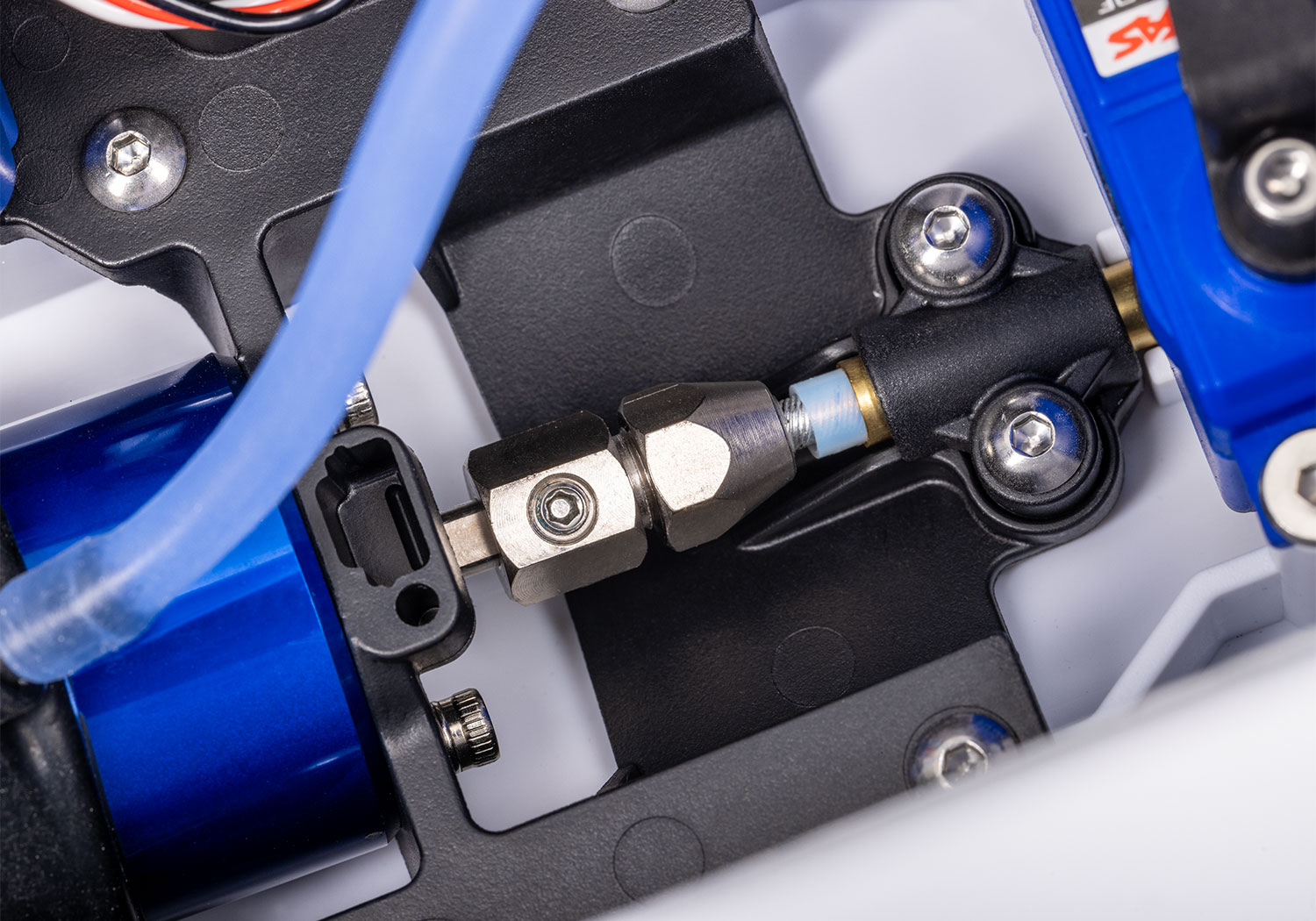 Traxxas SPARTAN SR Rot Brushless 36 Zoll Rennboot 103076-4 - Abbildung 9