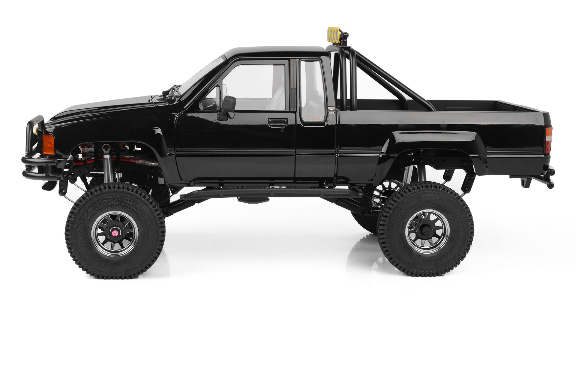 RC4WD Trail Finder 2 LWB with 1987 Toyota XTRAcab Bodyset Z-RTR0057