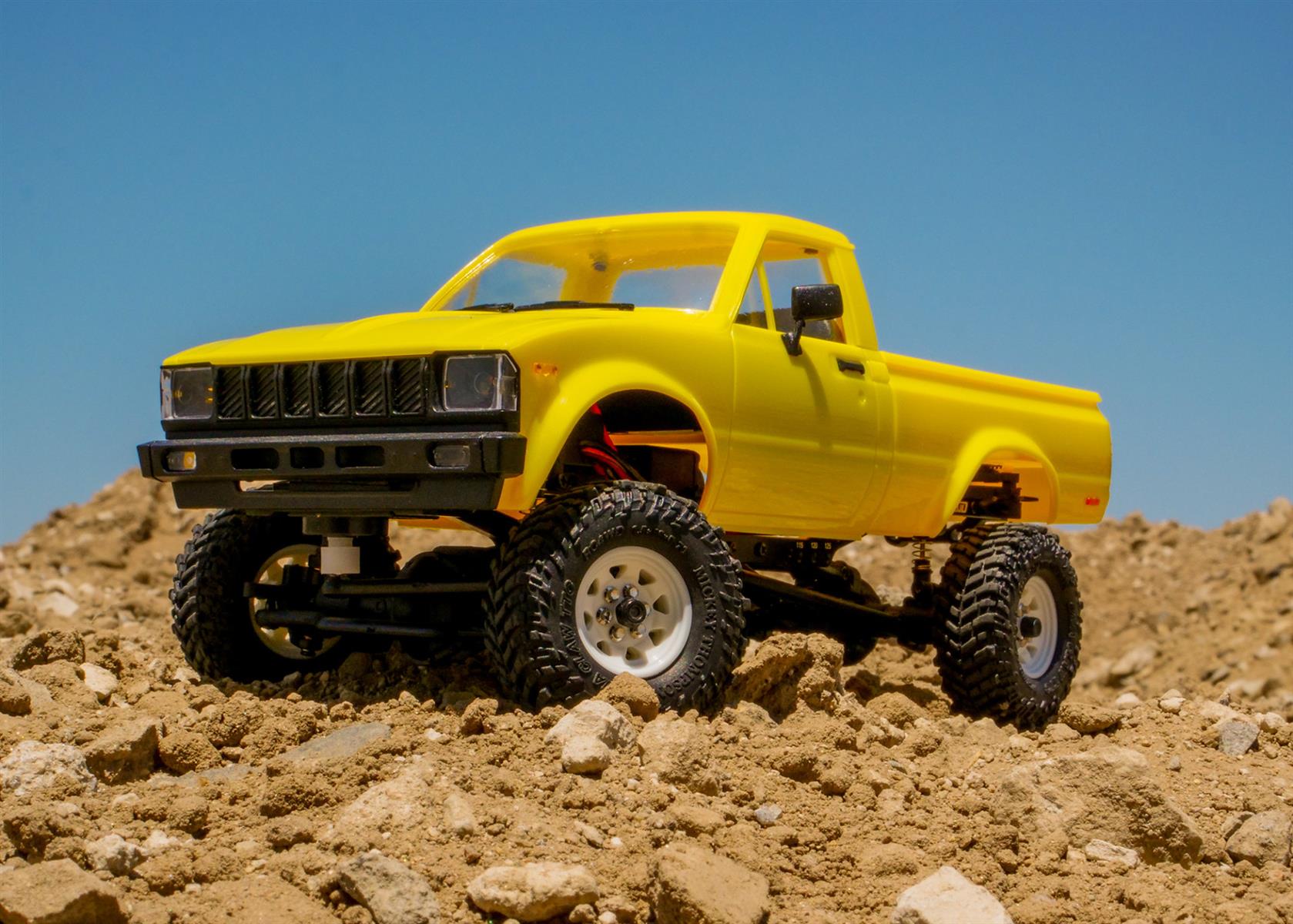 RC4WD 1/24 Trail Finder 2 RTR w/ Mojave II Hard Body Set Z-RTR0051
