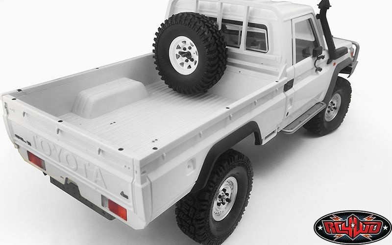 RC4WD Rear Fender Flares for Land Cruiser LC70 Body VVV-C0402