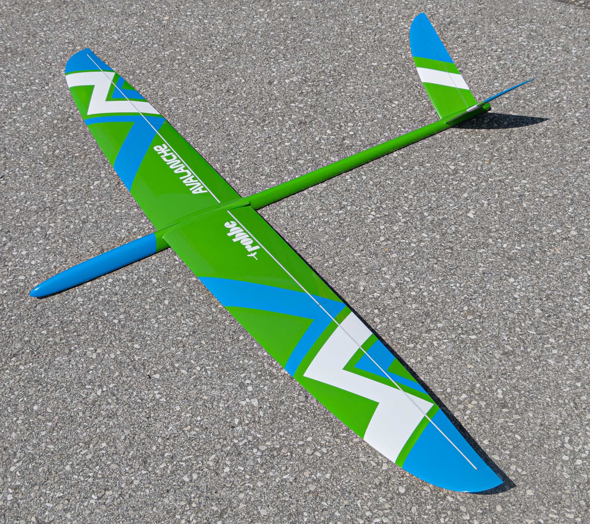 Robbe Avalanche Mini ARF Voll-CFK 2,0m Segler Voll-Carbon 2698
