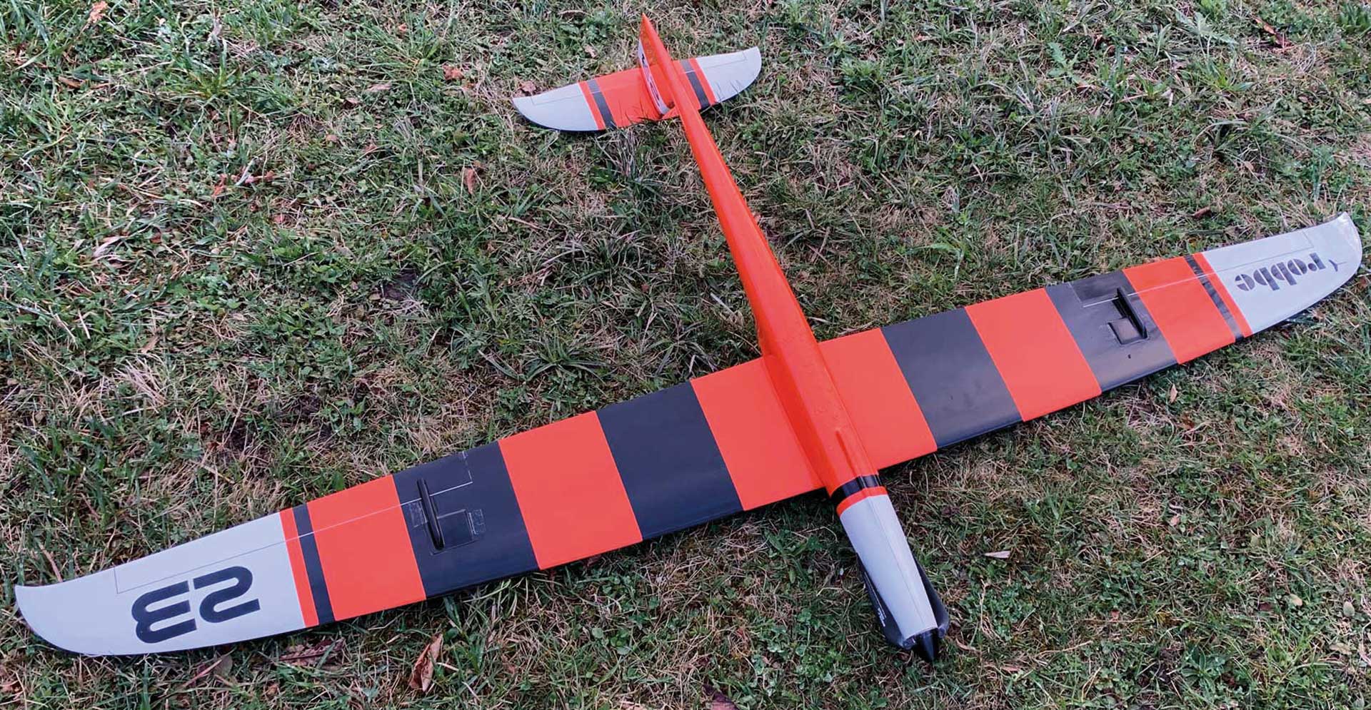 Robbe Limit Pro ARF ORANGE Voll-GfK/CfK 2681